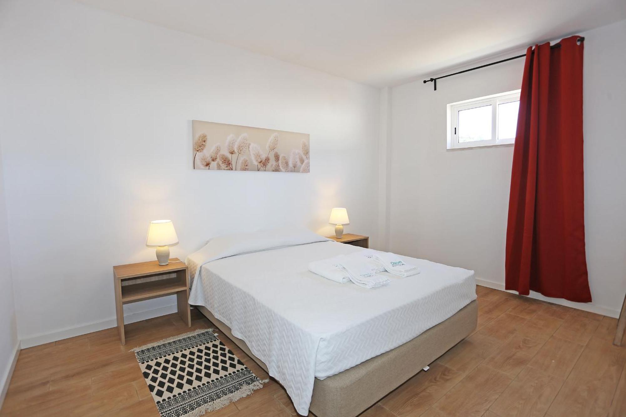 Quinta Da Ponte Apartment Odiaxere Phòng bức ảnh